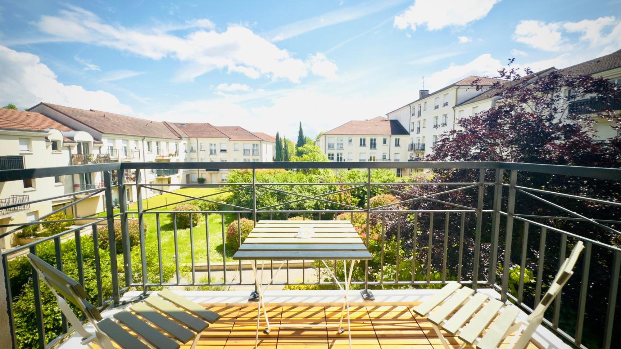 Le Jardin Suspendu, Steps To Lake & Station Bussy-Saint-Georges Exteriör bild